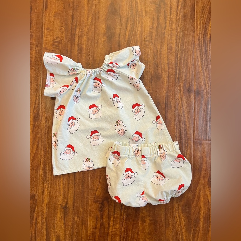 Green Santa handmade two piece set 6-9m